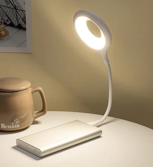 Intelligent USB Light with Voice Control: Effortless Illumination at Your Command